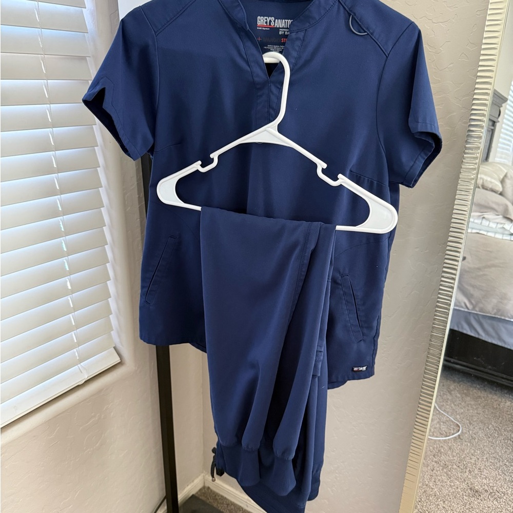 Grey's Anatomy Navy Blue Scrub set small tall